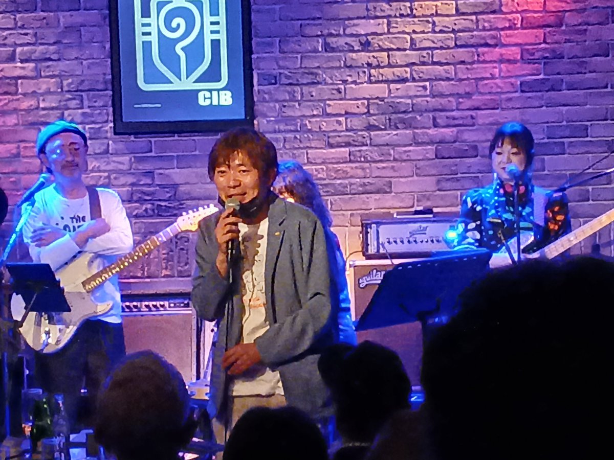 ユーリンチ tweet media