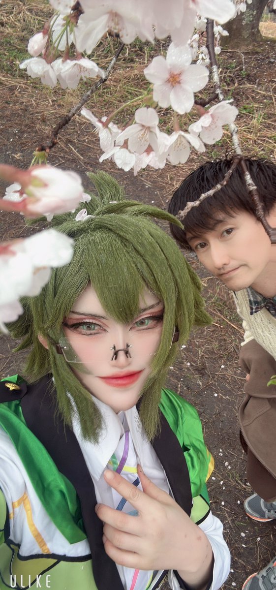 つみれ tweet media