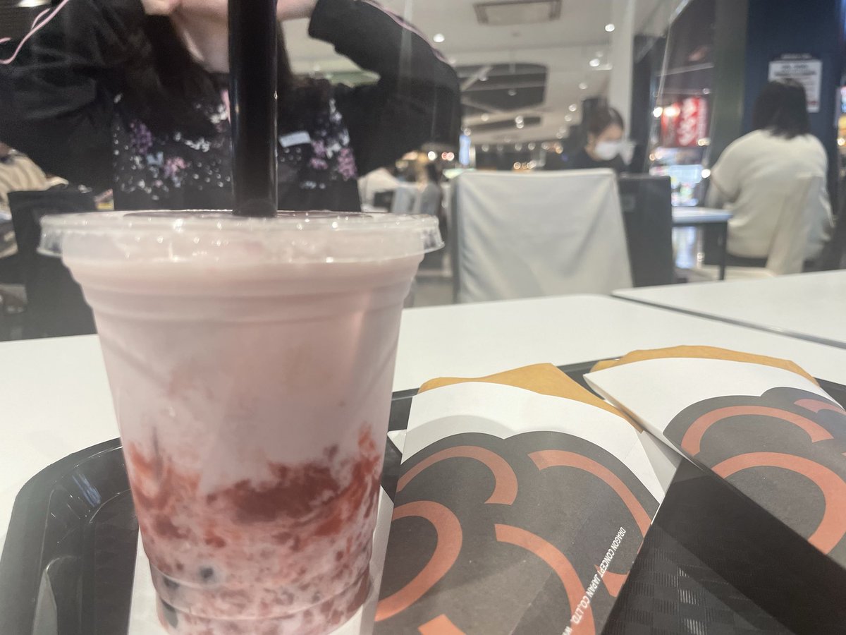 pugmog a.k.a.pokobitch tweet media