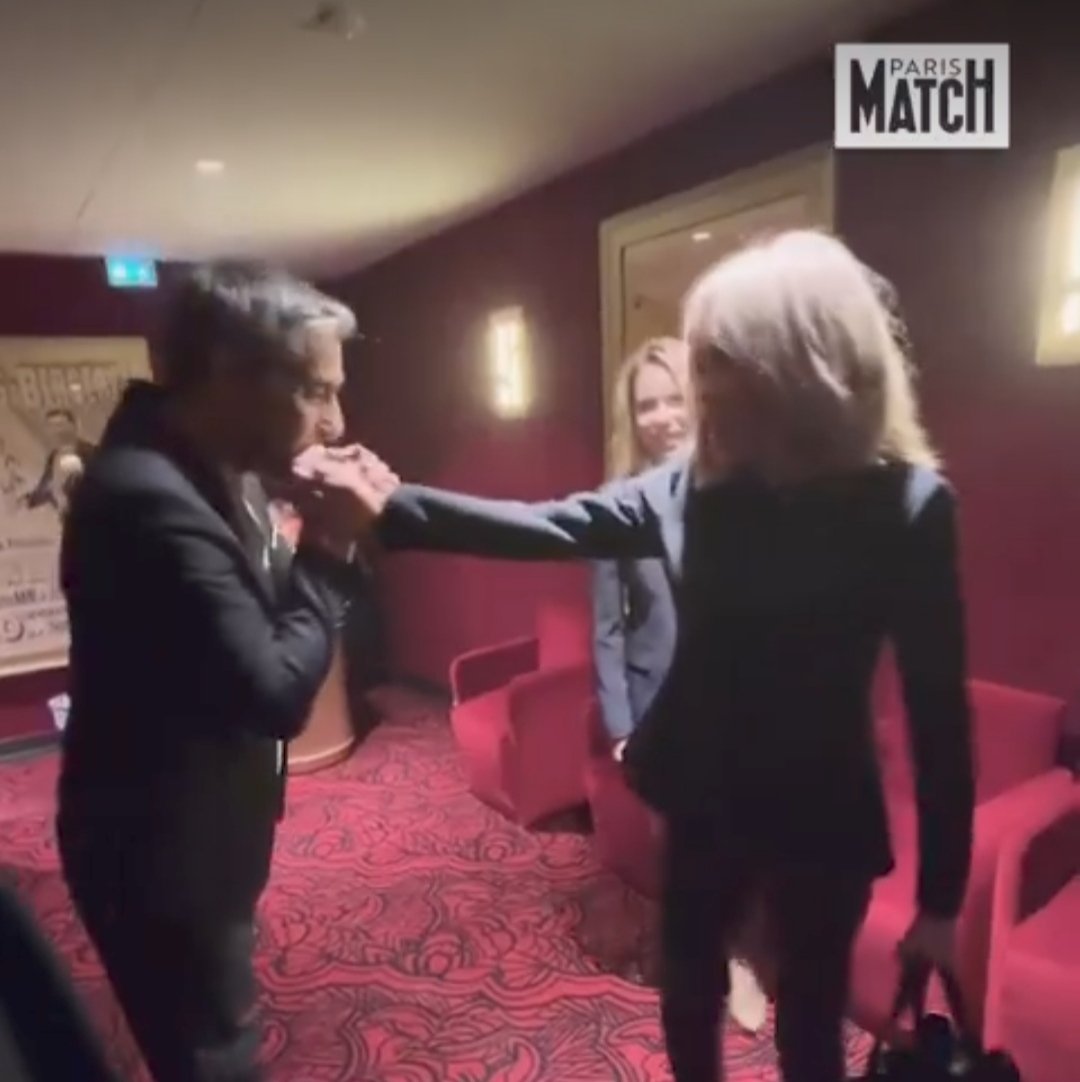 Le facteur X tweet media