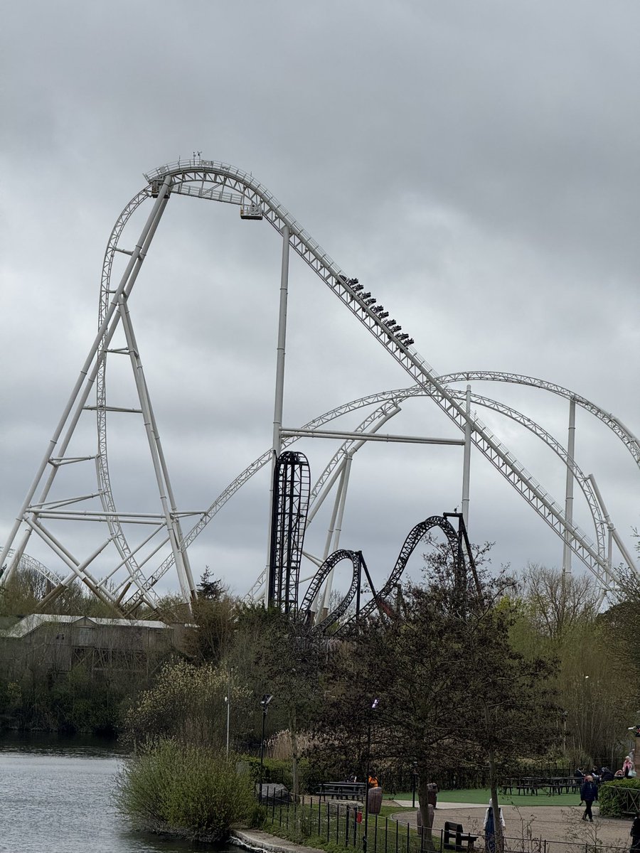 AttractionsBynd's tweet photo. Back at Thorpe Park yesterday for our first visit of the season and it did not disappoint 🎢🔥 https://t.co/S7krorl5hO