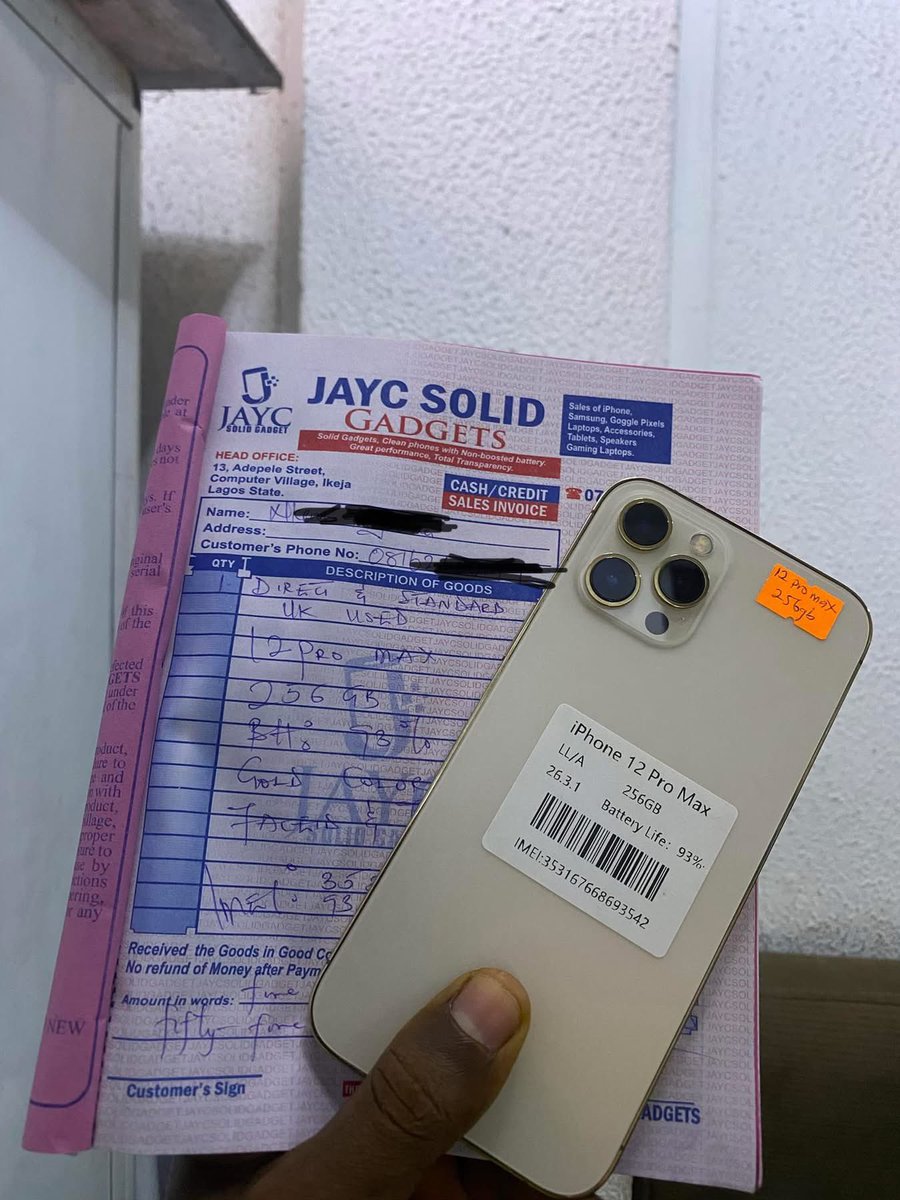 سيدة tweet media