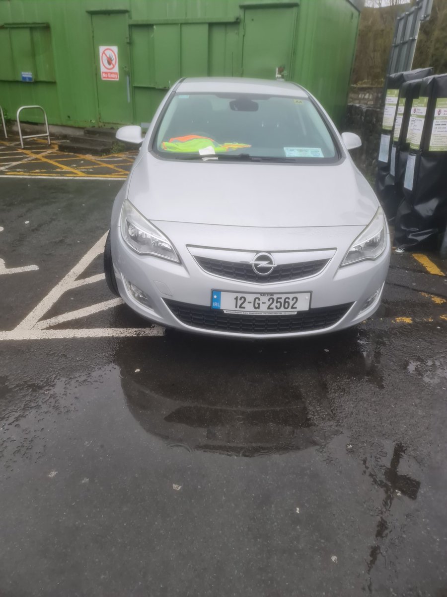 Danielle Kennedy tweet media