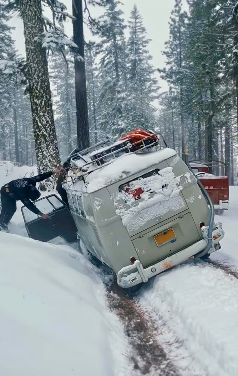 Volkswagen4ever's tweet image. #vw #volkswagen #winterwonderland #snow