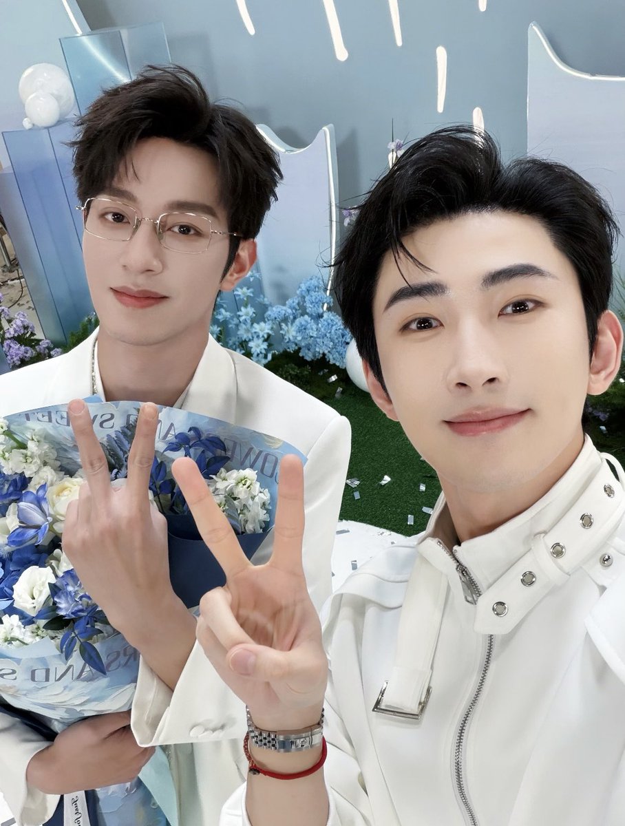 DESIRE4 GLOBAL FANBASE tweet media