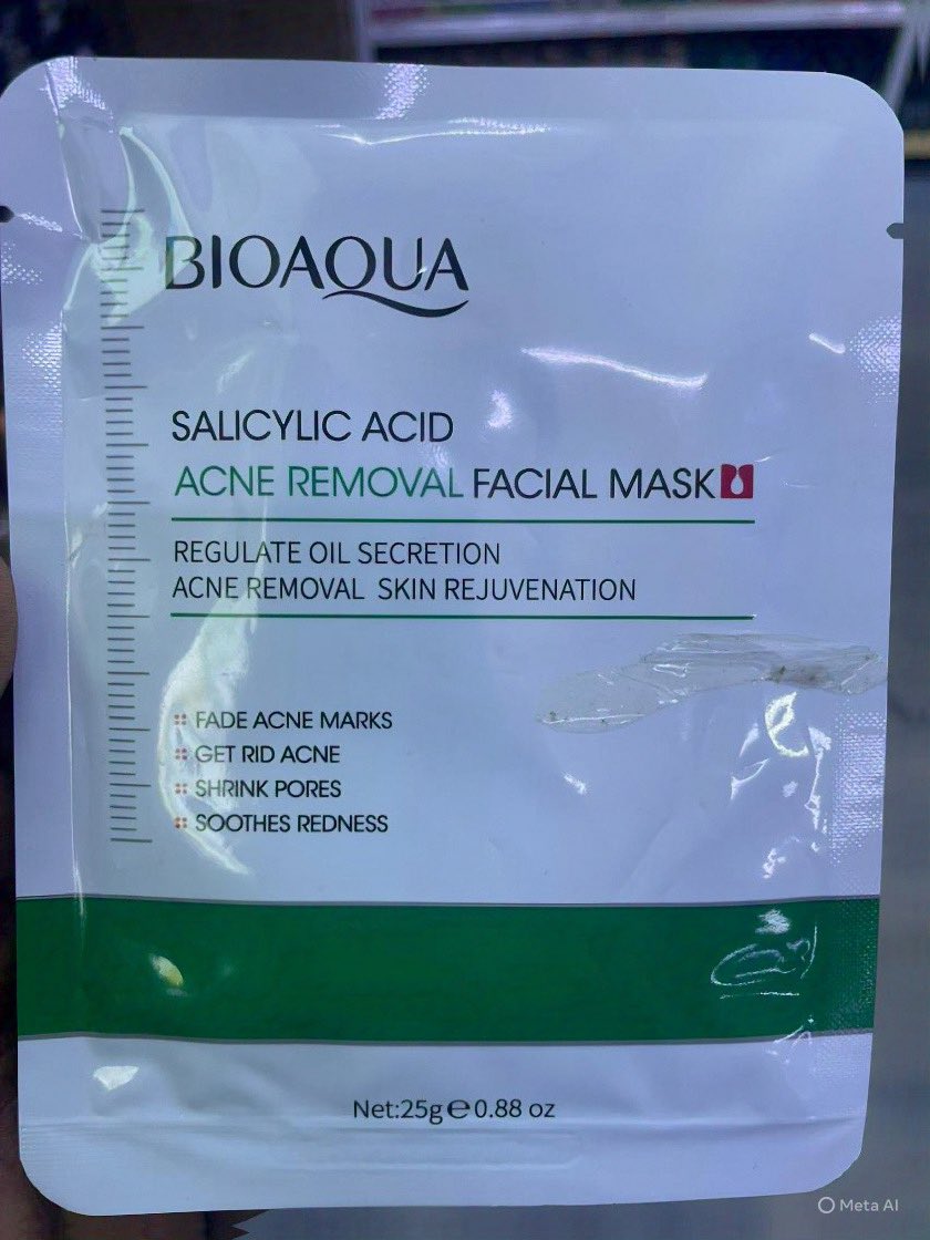 VitalHealth06's tweet photo. If your face could talk ,it would beg for these Masks .Stop hiding your face and fix it .One mask ,Zero Filters needed.
Acne .darkspots.rough skin? Say Less https://t.co/WO7nQgSFPN