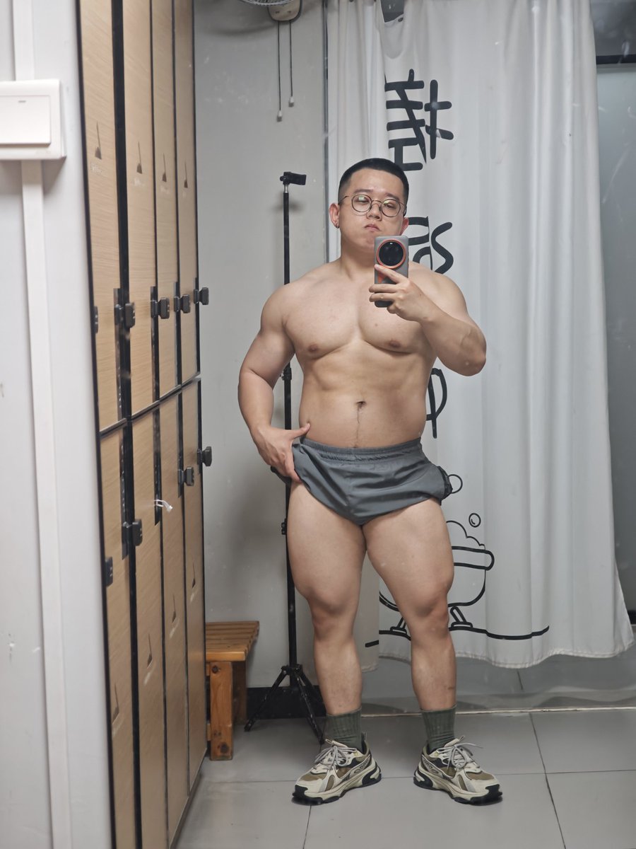 不吃番茄 tweet media