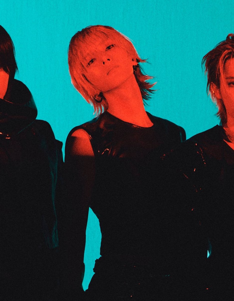 juju on fire tweet media