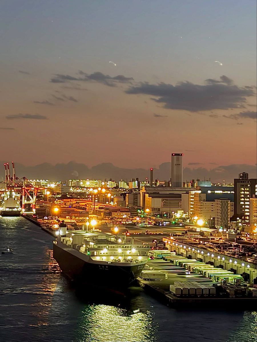 Aqua Vibes tweet media