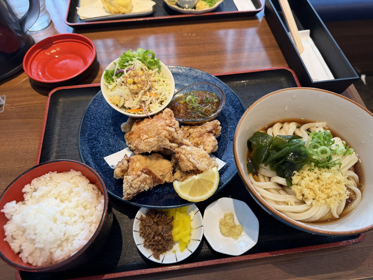 びーだま人 tweet media