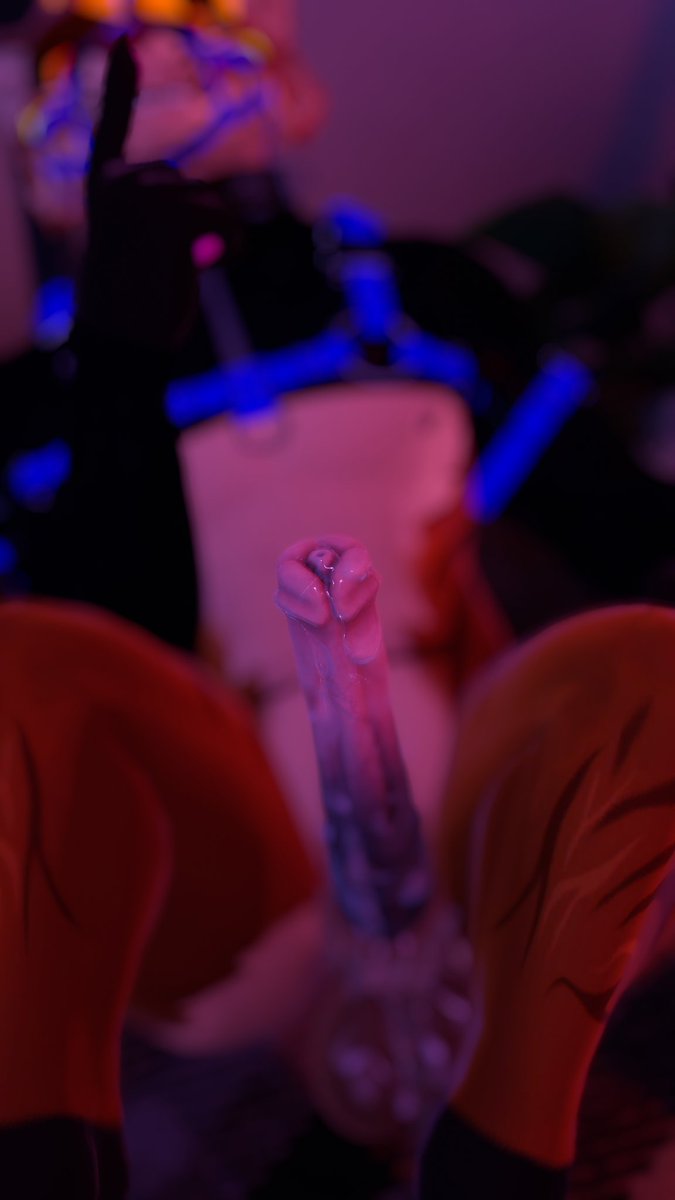 Lightning260493's tweet photo. Come a bit closer and taste it~.  #furry #vr #nsfw #alphazear https://t.co/dfAoxJ7DkF
