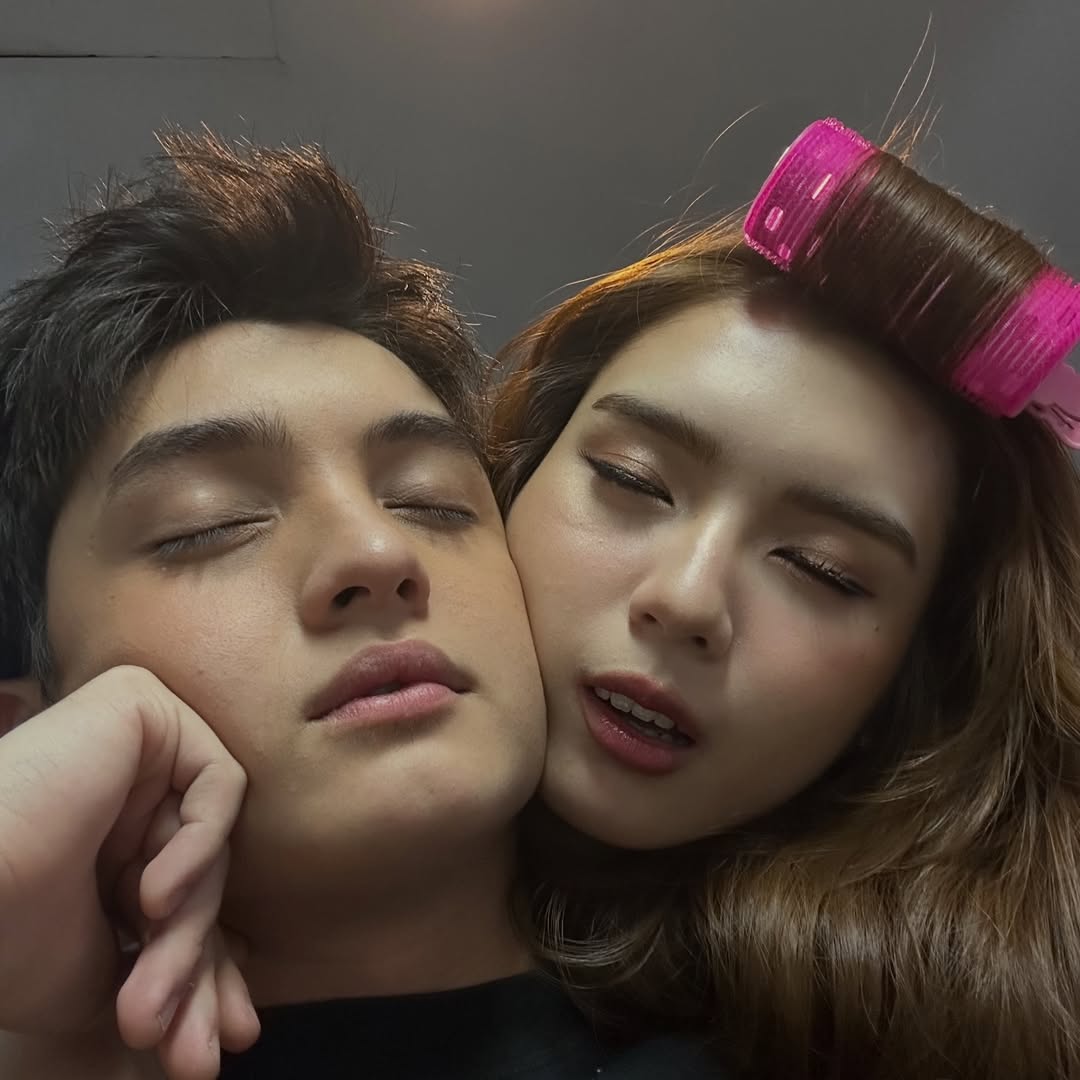 banderaphl's tweet photo. STAY STRONG PA RIN ANG FRANSETH! 😍

Nag-post si Francine Diaz ng cute pictures nila ni Seth Fedelin sa Instagram. “Hi, bhie 🤭🙄,” sey niya sa kanyang caption. | 📸: Instagram/Diaz 

RELATED CHIKA: https://t.co/n92O5HYZkp https://t.co/GqMa8JpxGX
