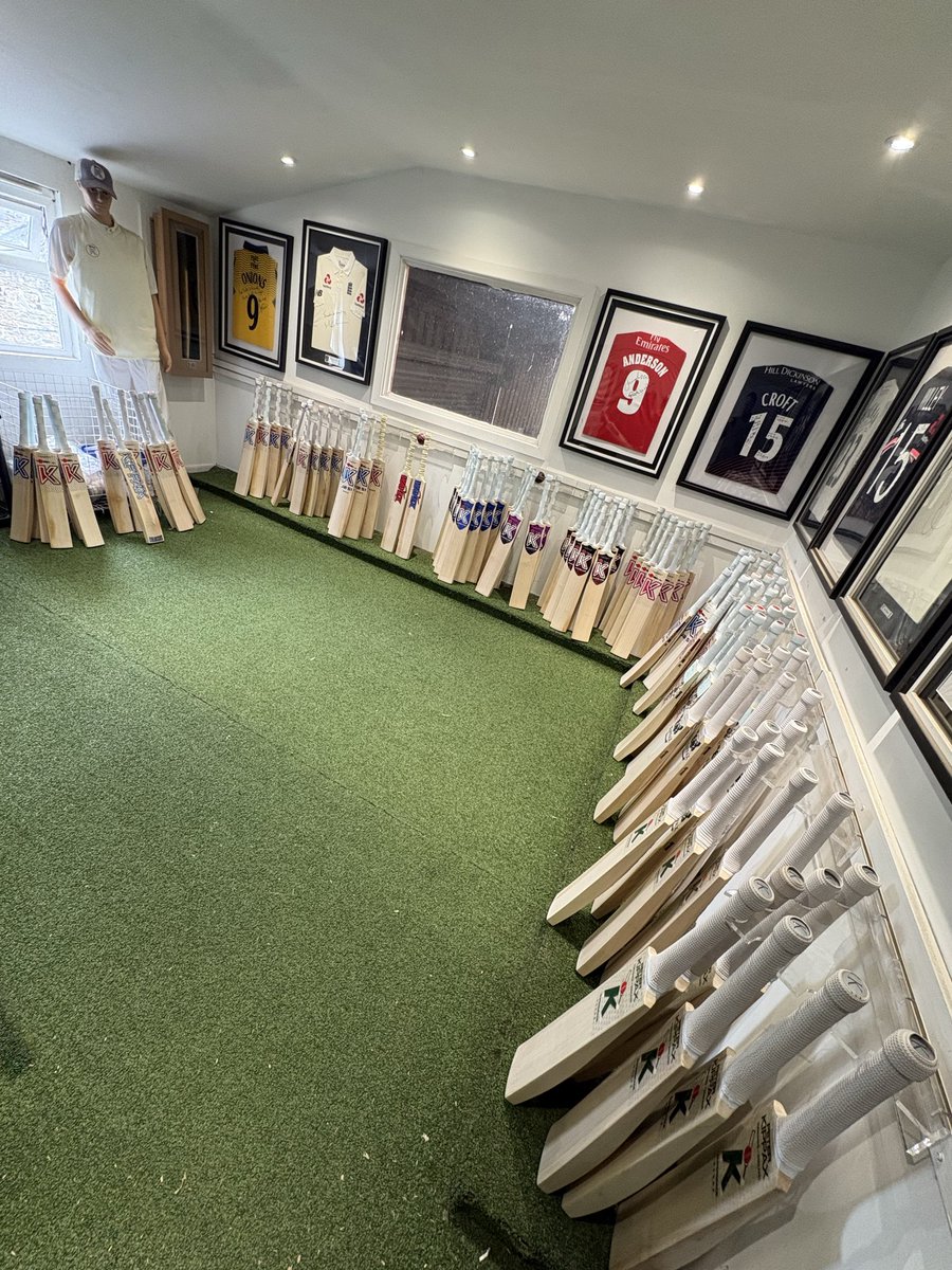 Where else would G&amp;H want to go? 🤷🏻‍♂️ <a href="/KippaxCricket/">Kippax Cricket</a>