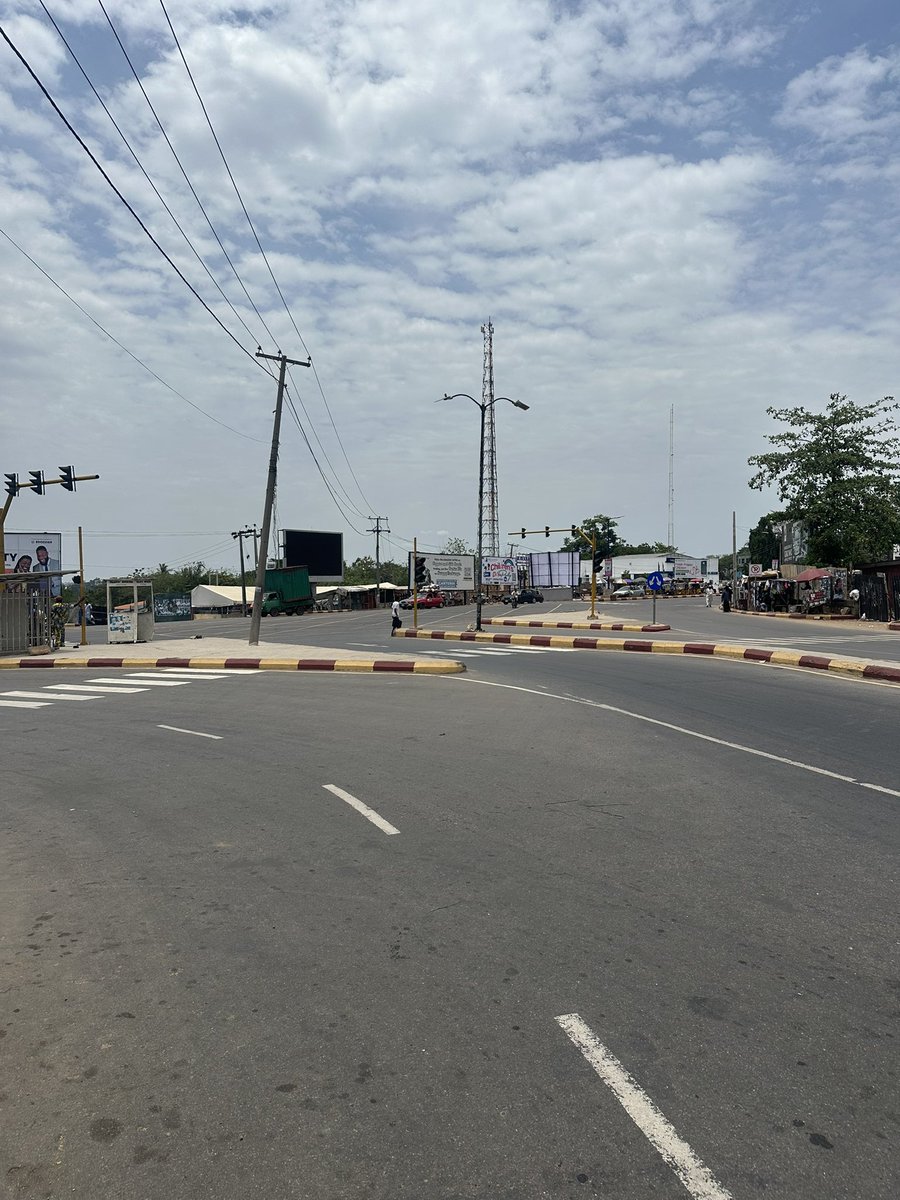 iam_nicholasafo's tweet photo. Ibadan from my Lens https://t.co/bnwOIeI3pB