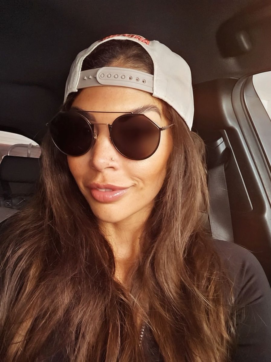 Happy Easter long weekend! I had an amazing day yesterday with everyone who came to see me. It was great to see some new faces as well as some familiar ones too. A great start to the weekend &amp; I hope I can entice you too! 💙💙