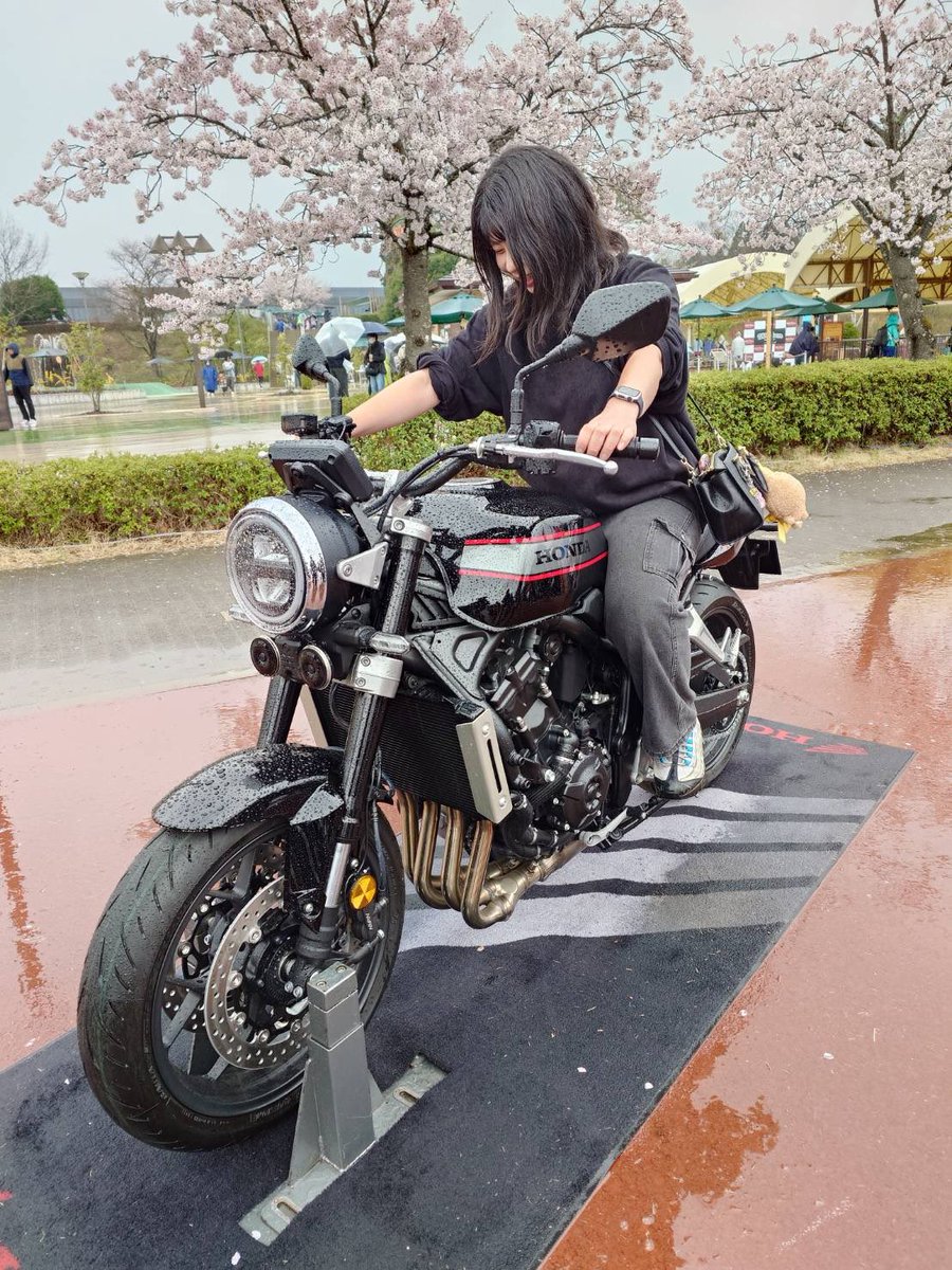 みーちゃん🖤 tweet media