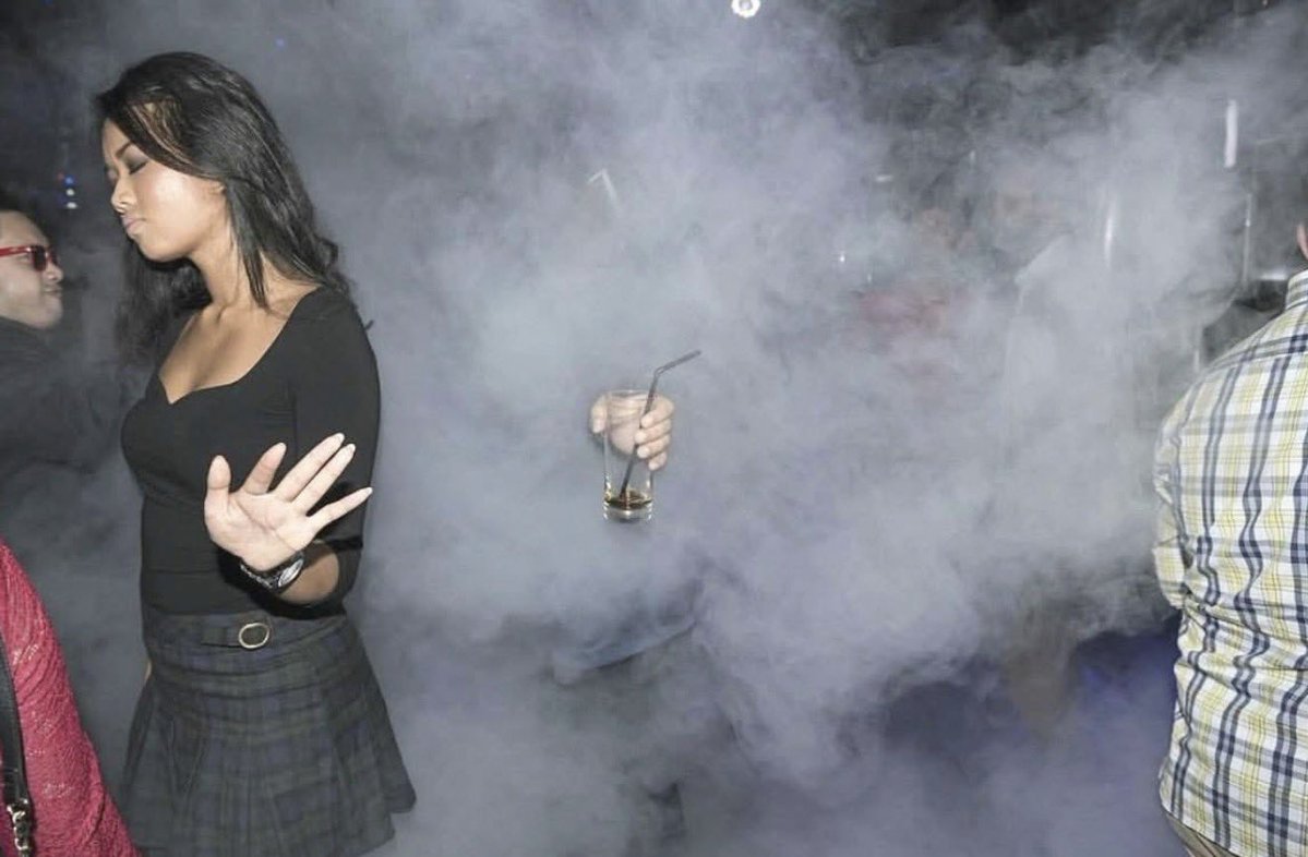 insane poses tweet media