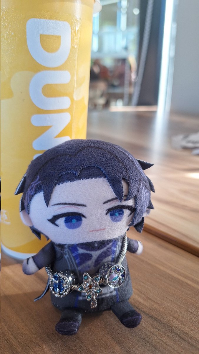 Jo_thatgirlaroundthecorner tweet media