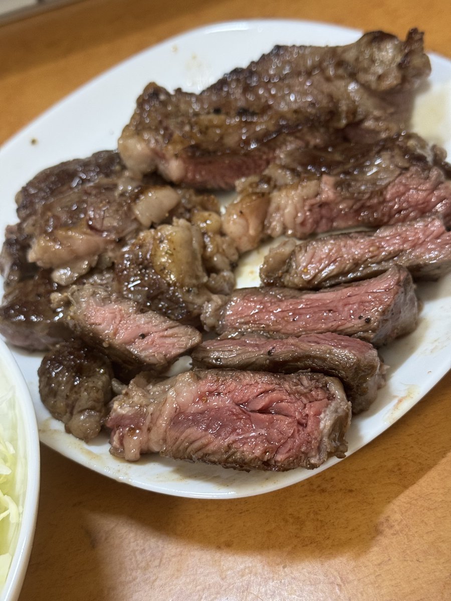 十円禿が出来たユウ tweet media