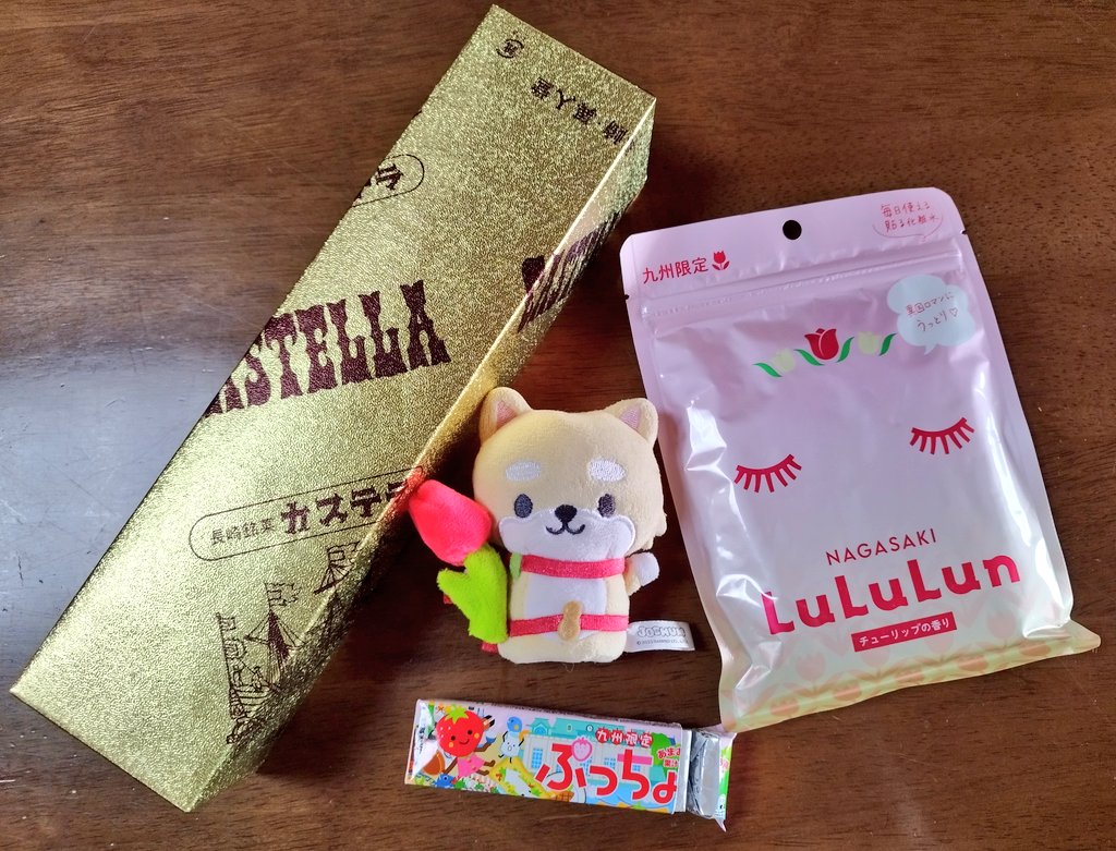 帰省前にセリアで見つけたチューリップ?可愛くてつい買っちゃった✨三 
