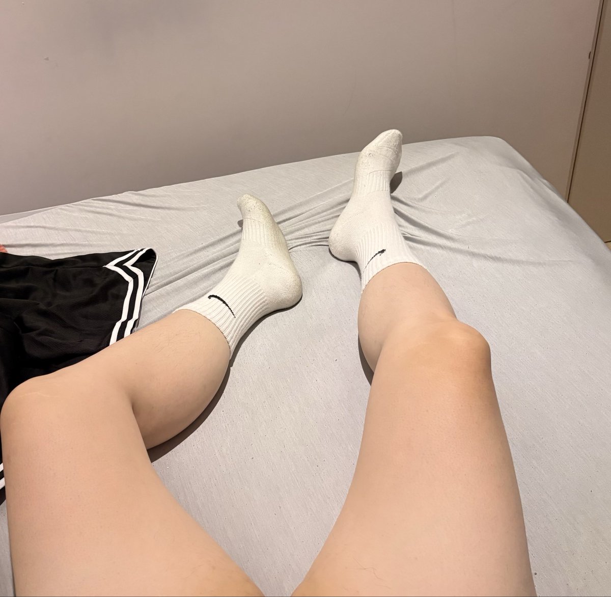 隔壁鄰居 tweet media