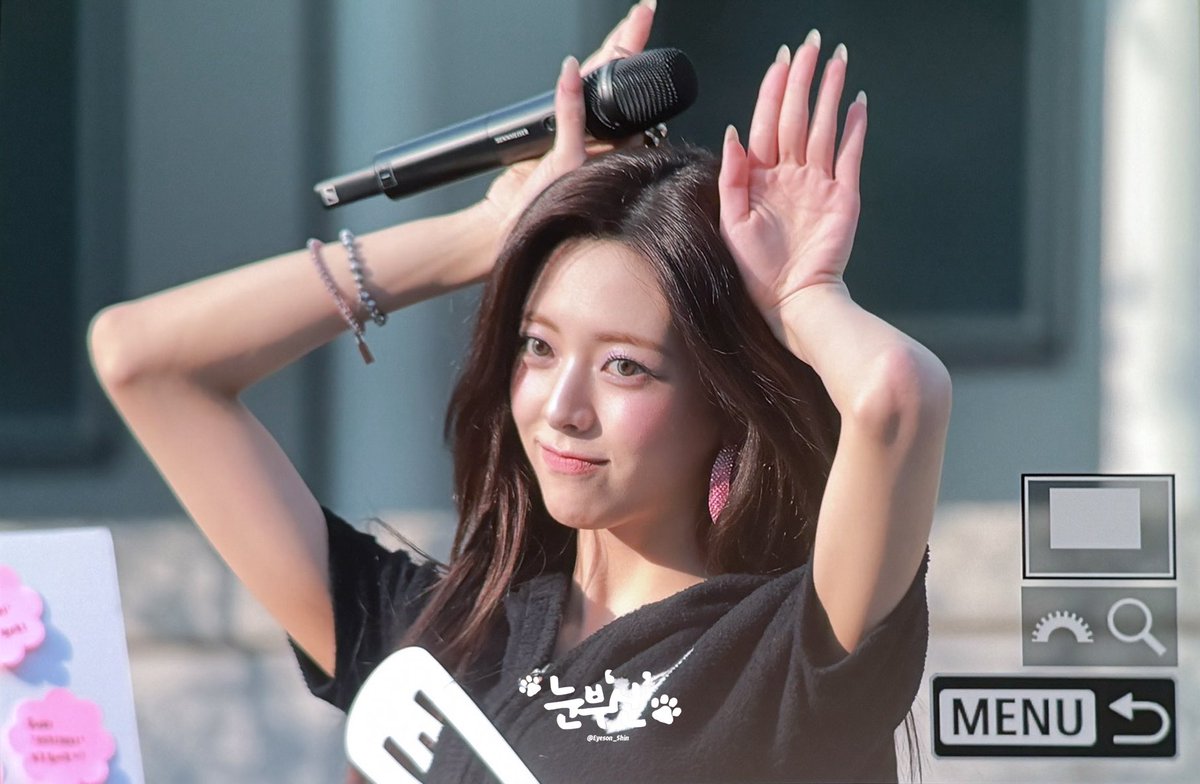 260404 미니팬미팅 🐰

 #ITZY #YUNA #있지 #유나