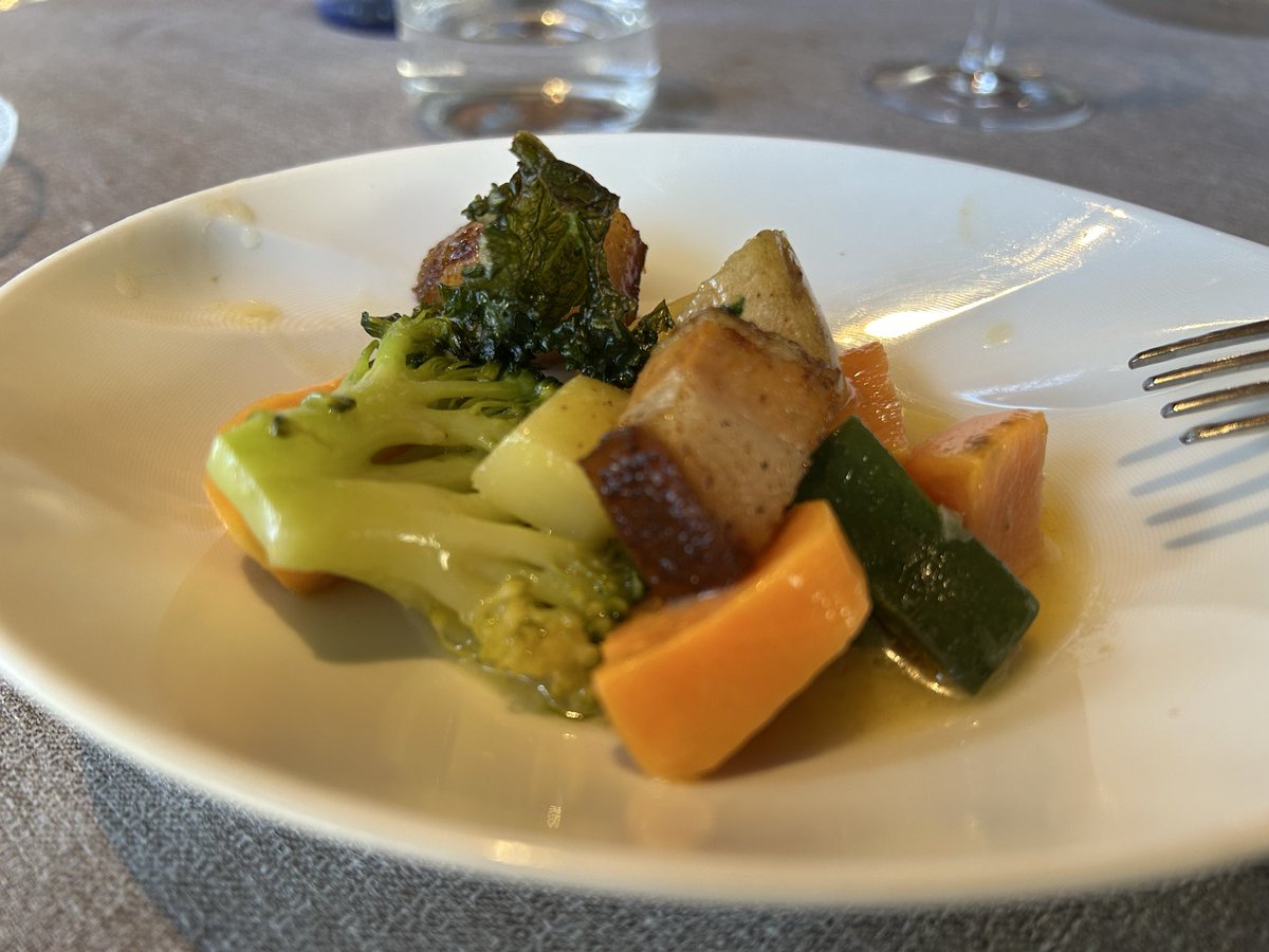 Eduardo Alvarez tweet media