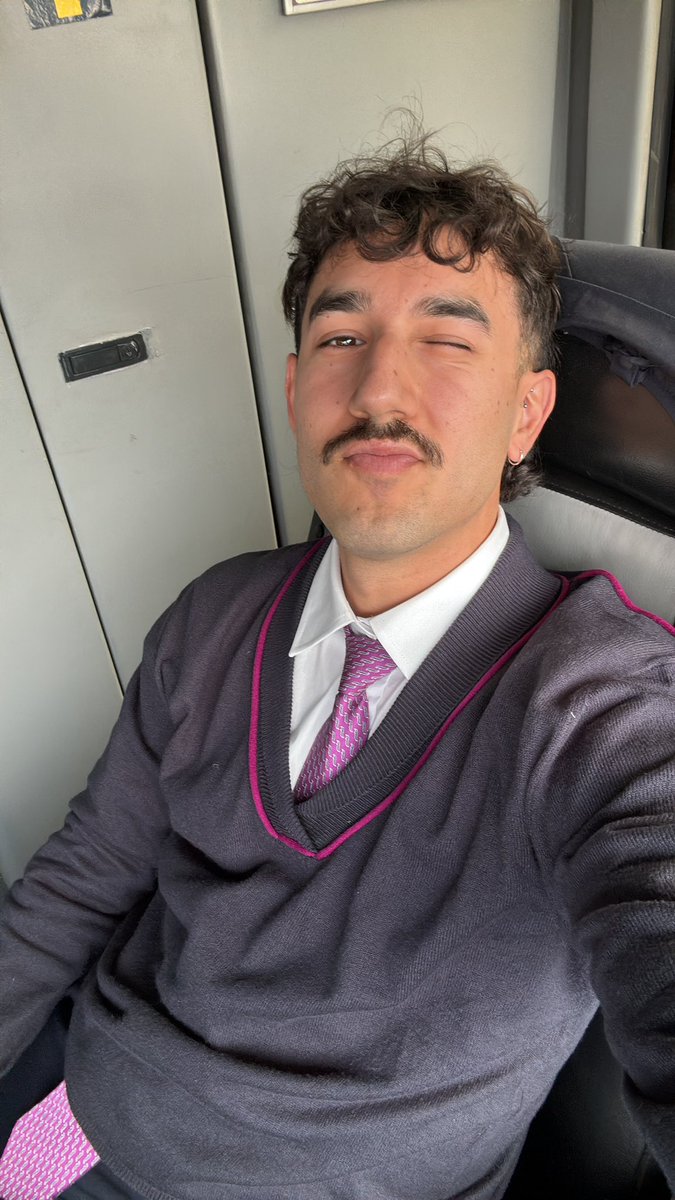 Didac🌷 tweet media