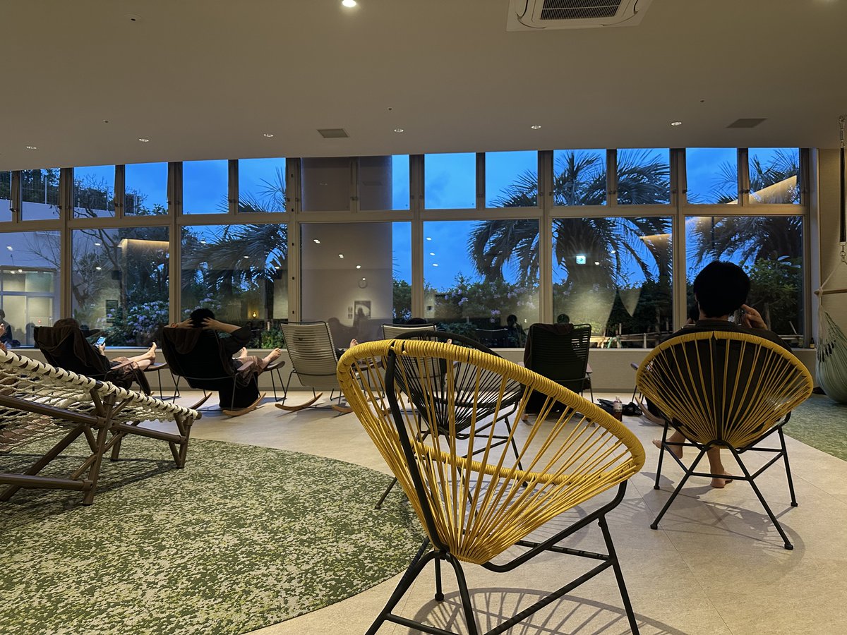 じょーかー tweet media