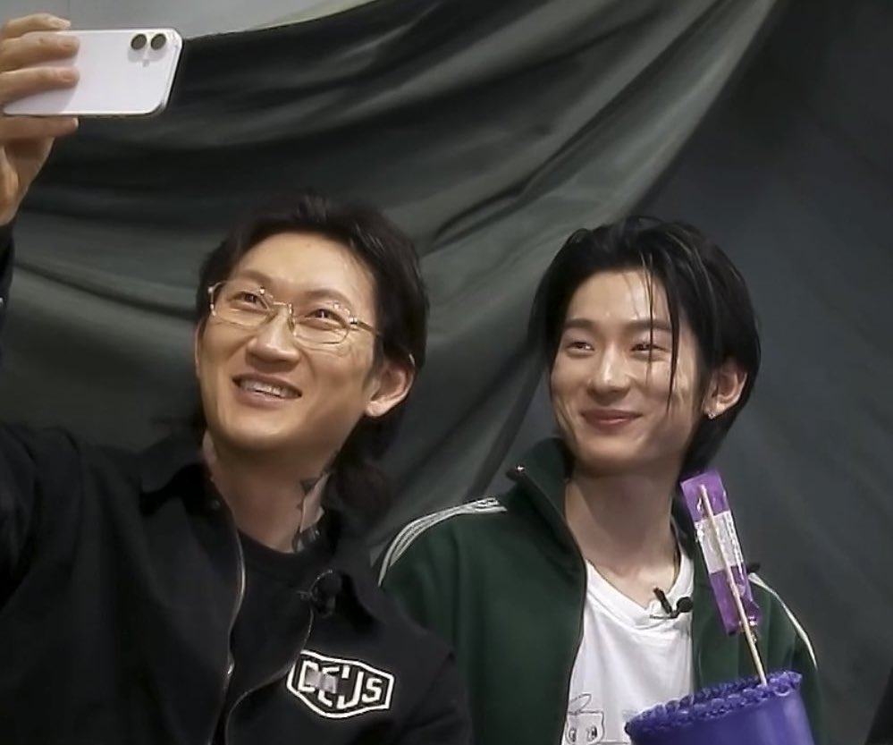 𐙚 eyeye∙♡🐰˚⋆ tweet media