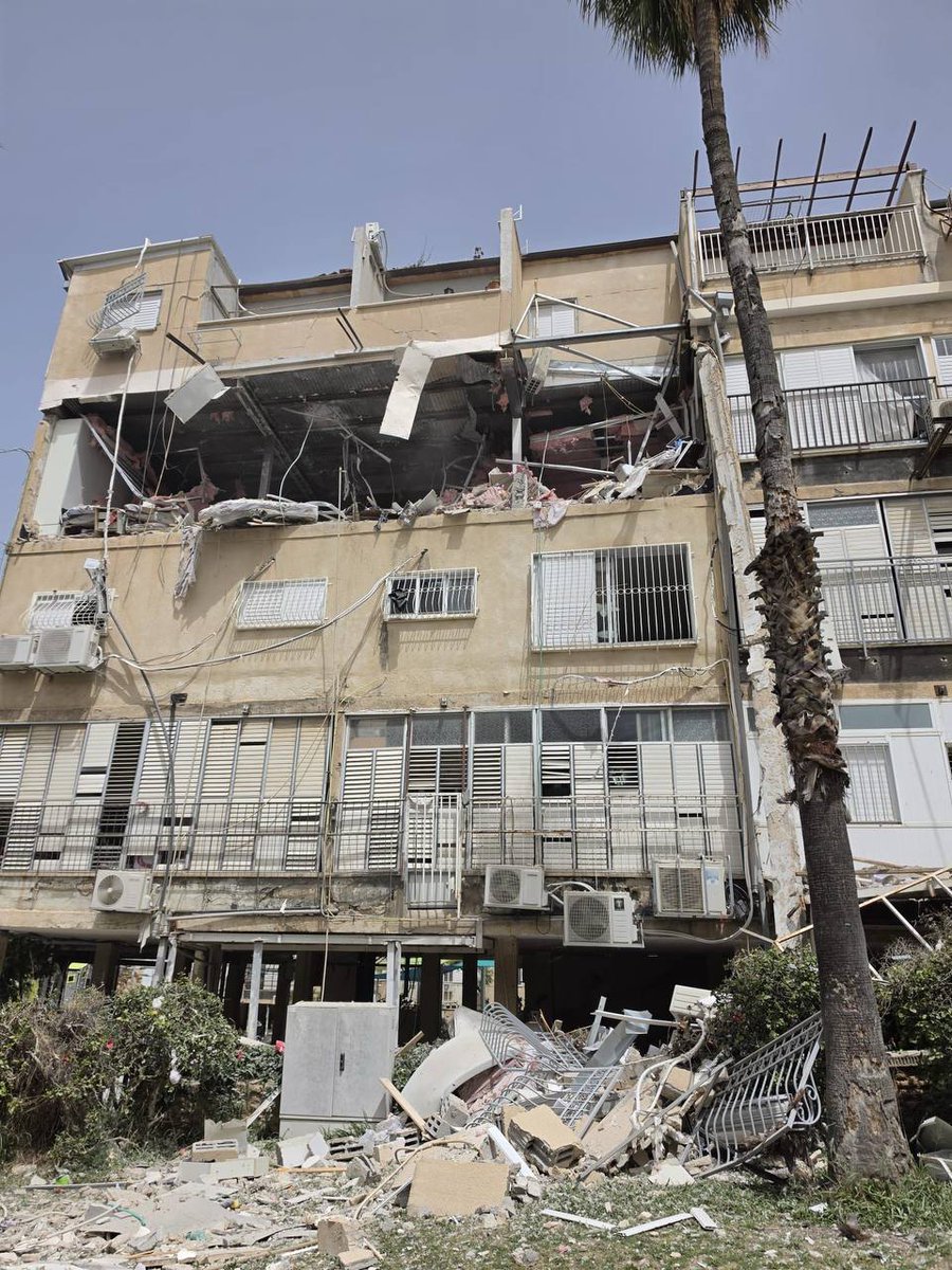 гойка с пейсами✡️ tweet media