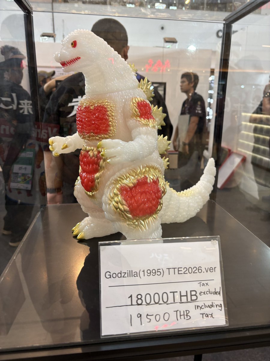 ソフビ屋のエンビー tweet media