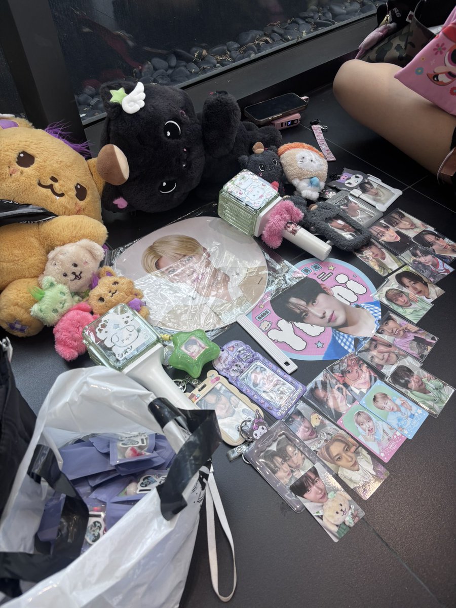 พอรอเอ๊ tweet media