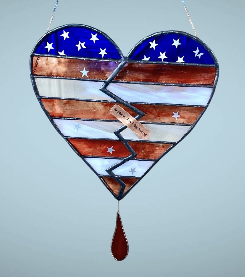 Susanma71223570's tweet photo. @FoxNews @pdoocy With love to you America x https://t.co/84Qspqh1vw