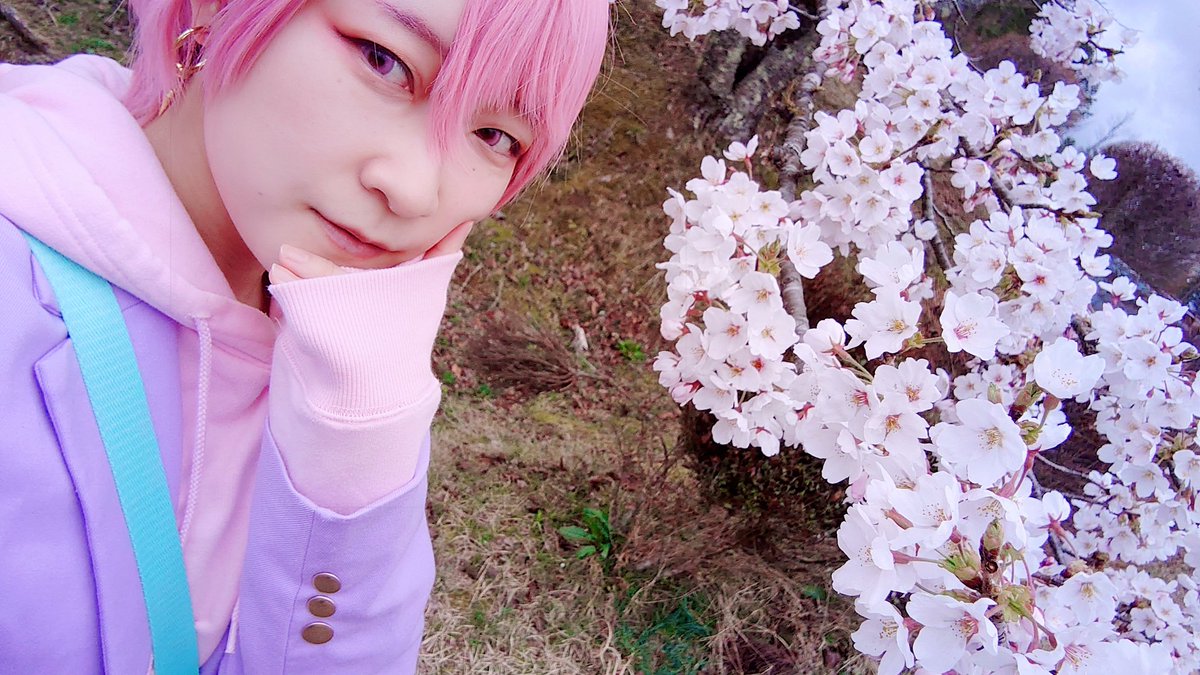 Mコスさん初参加でしたっ
雨風すごかったけど道中も込みで桜すごく綺麗だった~☺️

#Mコス