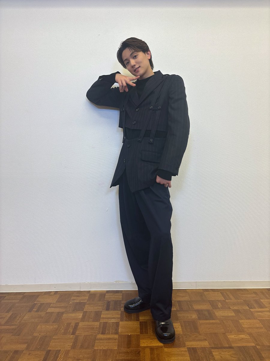 ichigo_shiota's tweet photo. お手紙とプレゼント
ありがとうございます😊

大切にします✨️✨️✨️

今日の服スマートでかっこよかった‼️

髪の毛も切っていい感じです✌️

一緒に1年追っていきましょうね☺️ https://t.co/y0c48tlFk1