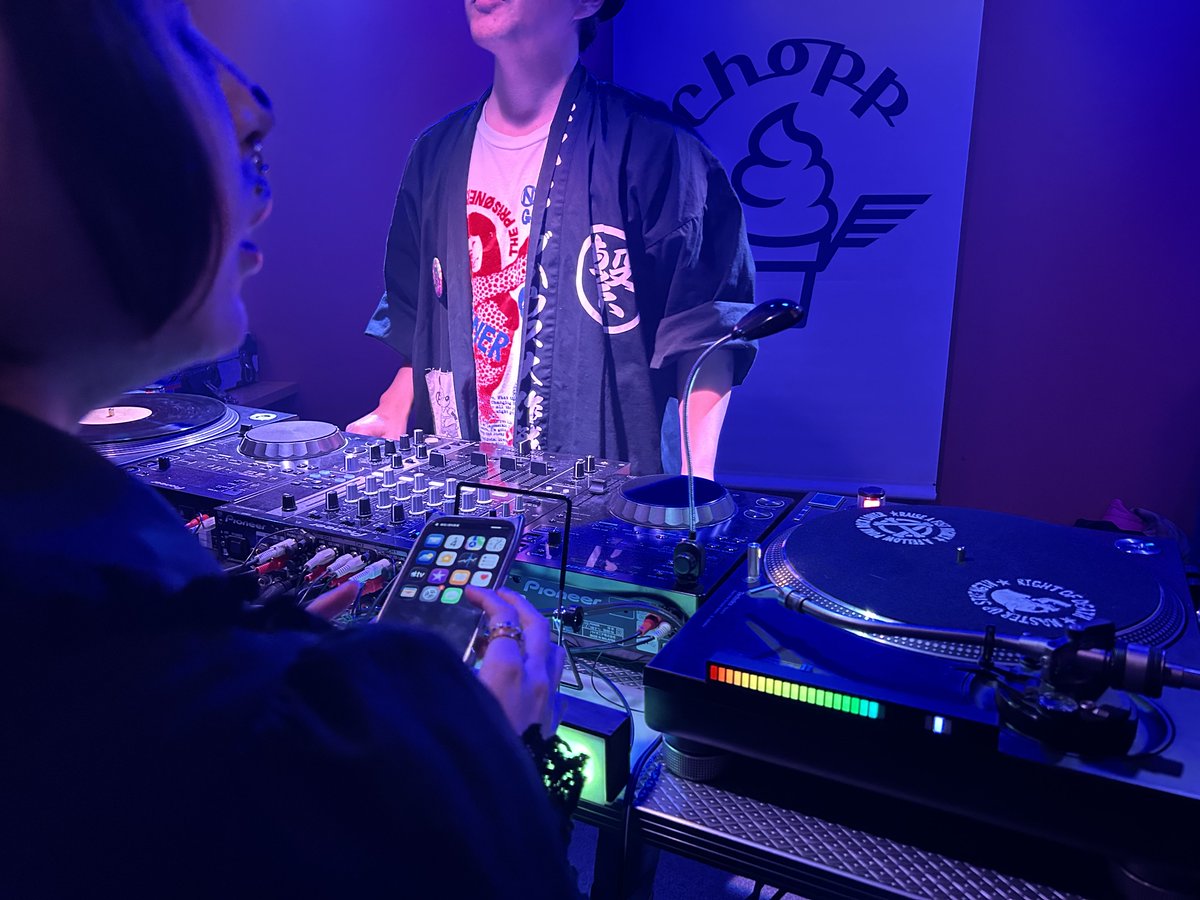 本日石巻お世話になります

☆ MAKE  NOIZE  DISCO ☆vol.2
場所　ISHINOMAKI CLUB CHOOP
　　　at  石巻ブルーレジスタンス

よろしくおねがいします