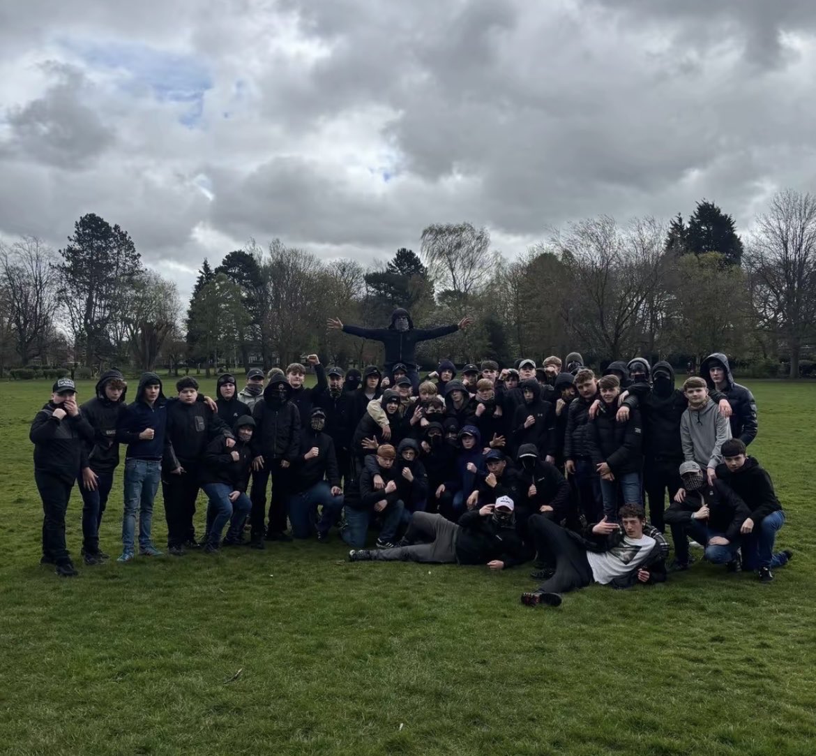 Away.Ends tweet media