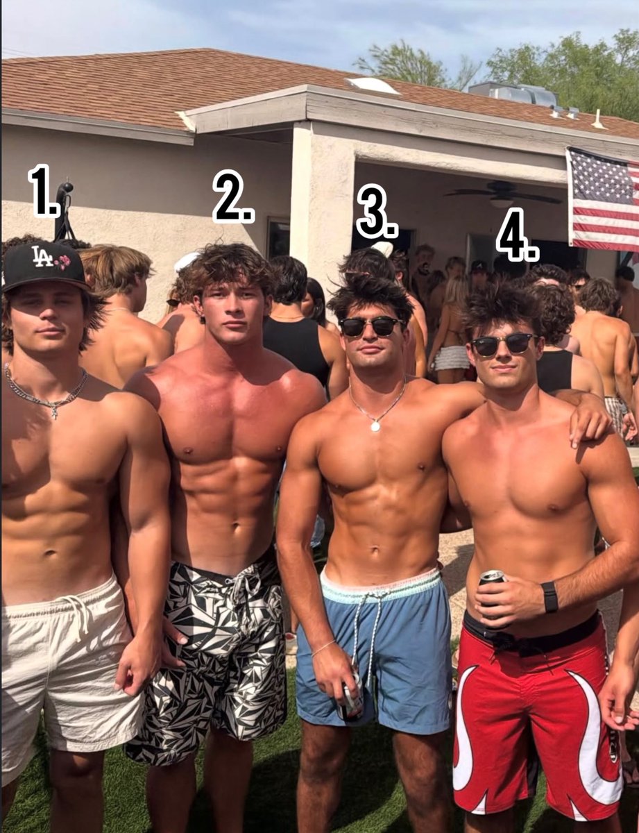 hot dudes tweet media