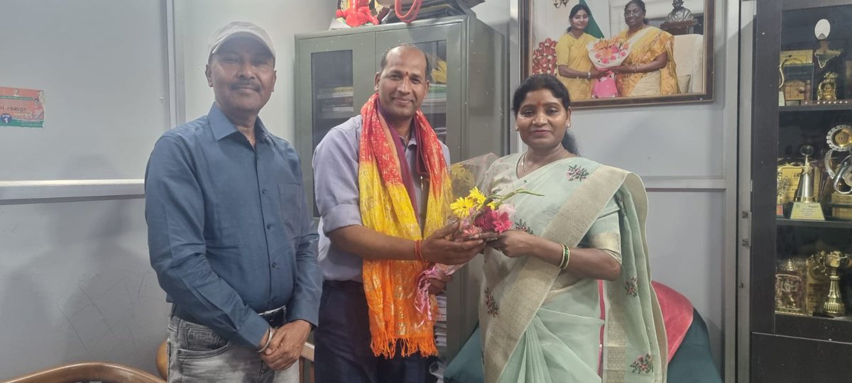 Dr. Asha Lakra tweet media