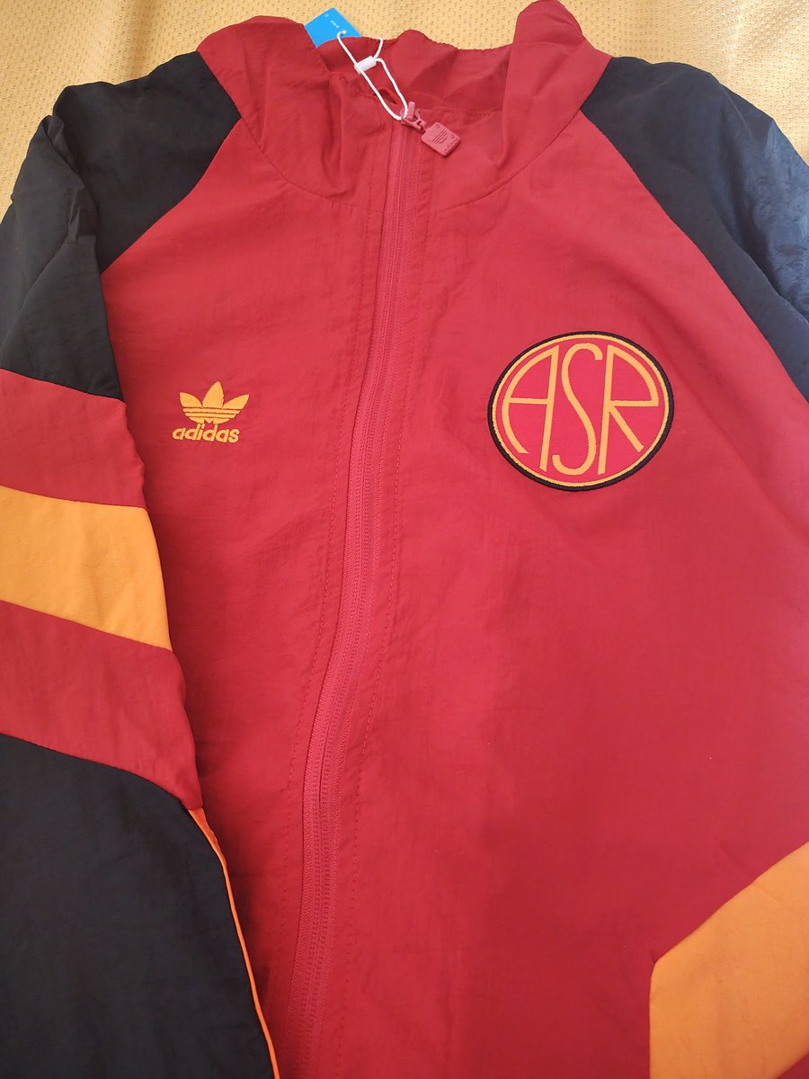 𝓖𝓲𝓪𝓭𝓪 💛❤️ tweet media