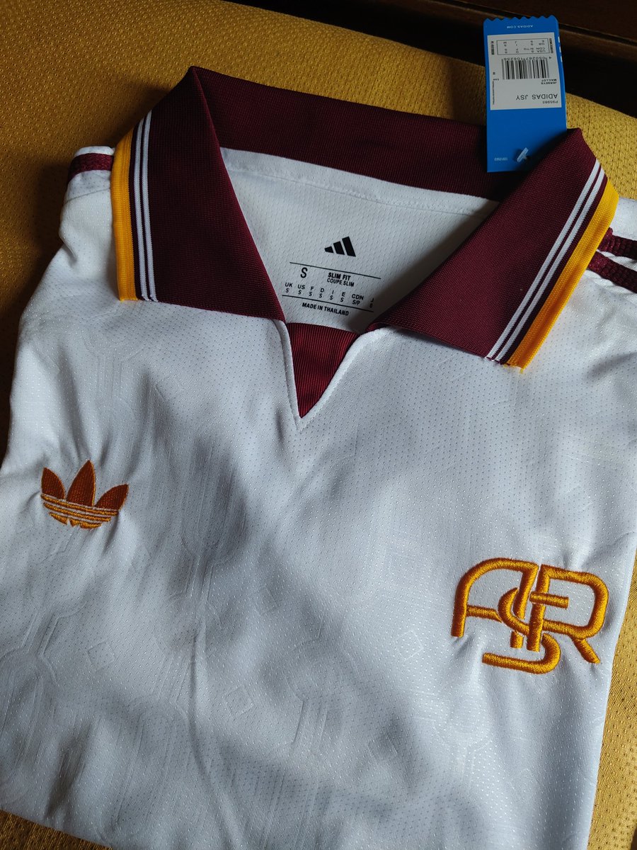 𝓖𝓲𝓪𝓭𝓪 💛❤️ tweet media