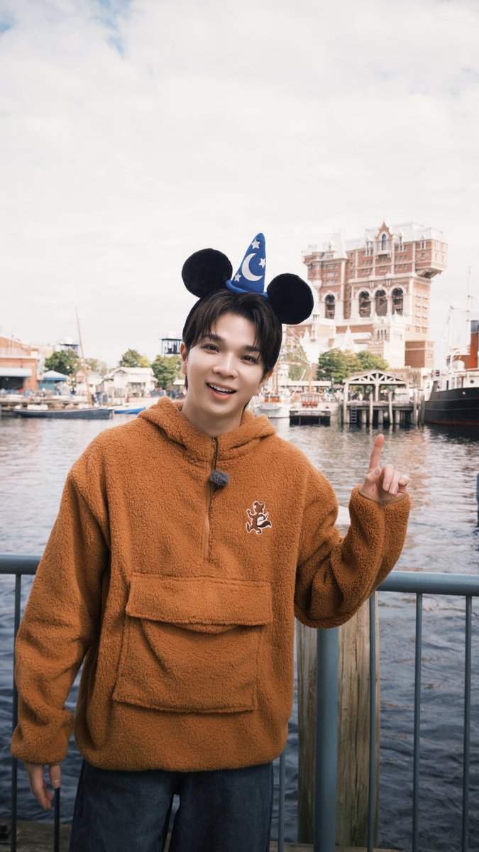 M!LK OFFICIAL STAFF tweet media