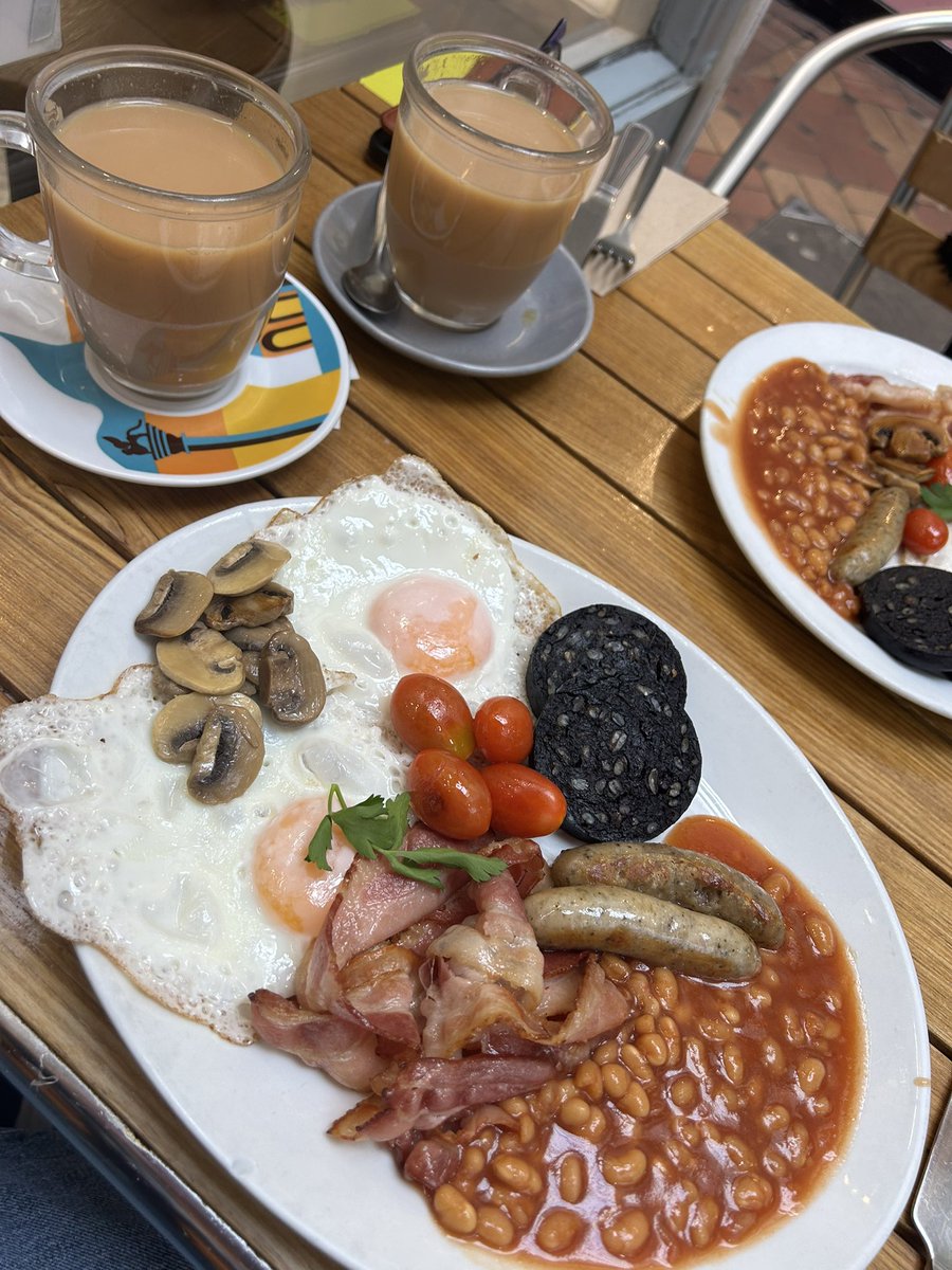 Bobbi Huyton tweet media