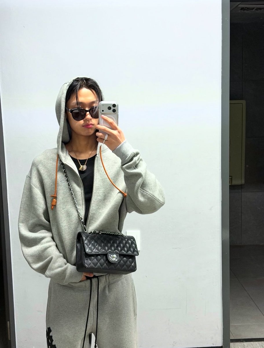 뜨어기 tweet media