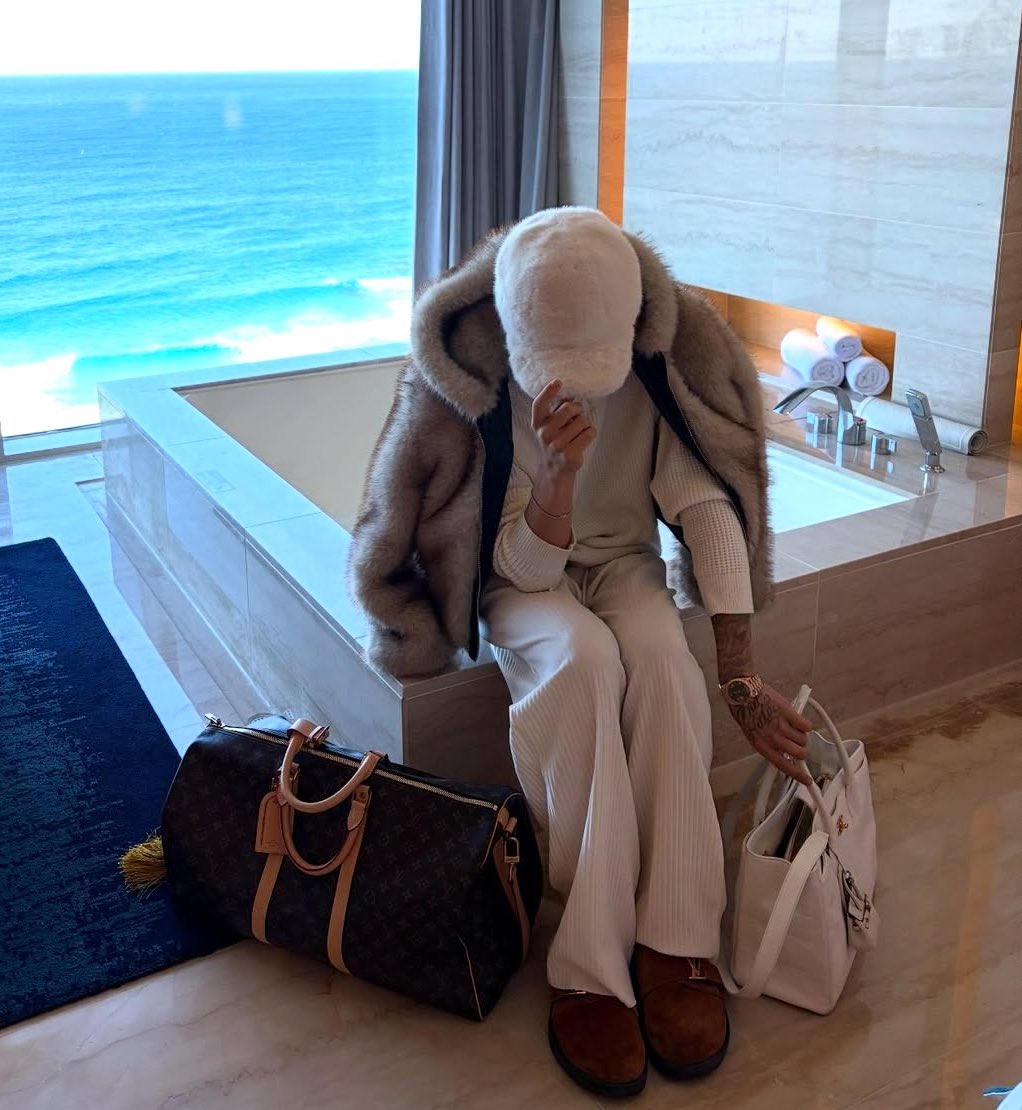 뜨어기 tweet media