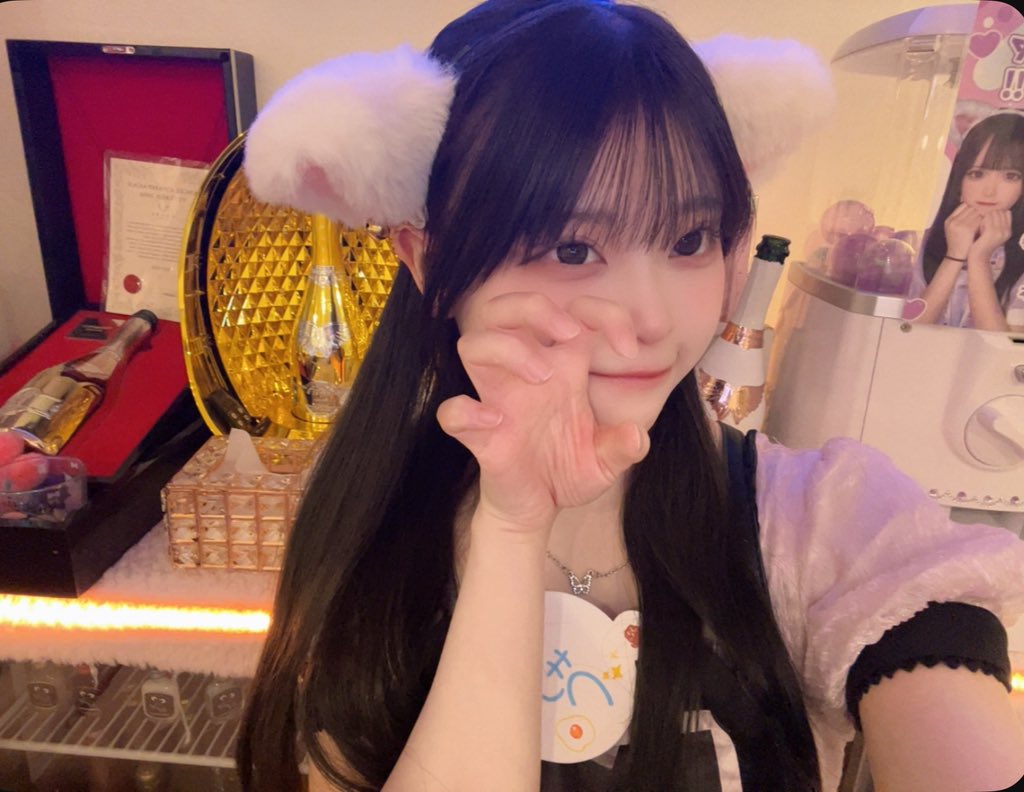 つきみ tweet media