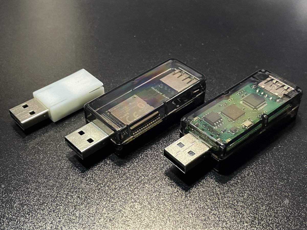 steranian's tweet photo. #hhkbstudio の fn3 をctrl に割り当てて ctrl + h するのは、ctrl 押しながらエクセルのシートコピーするのがうまくいかず、結局のところ最強の組み合わせは #keyboardquantizer でした。会社用、家用、hhkb用、どんどん増える。幸せ。無刻印キートップ欲しくなってきた。 https://t.co/ZT2JfzcWSO