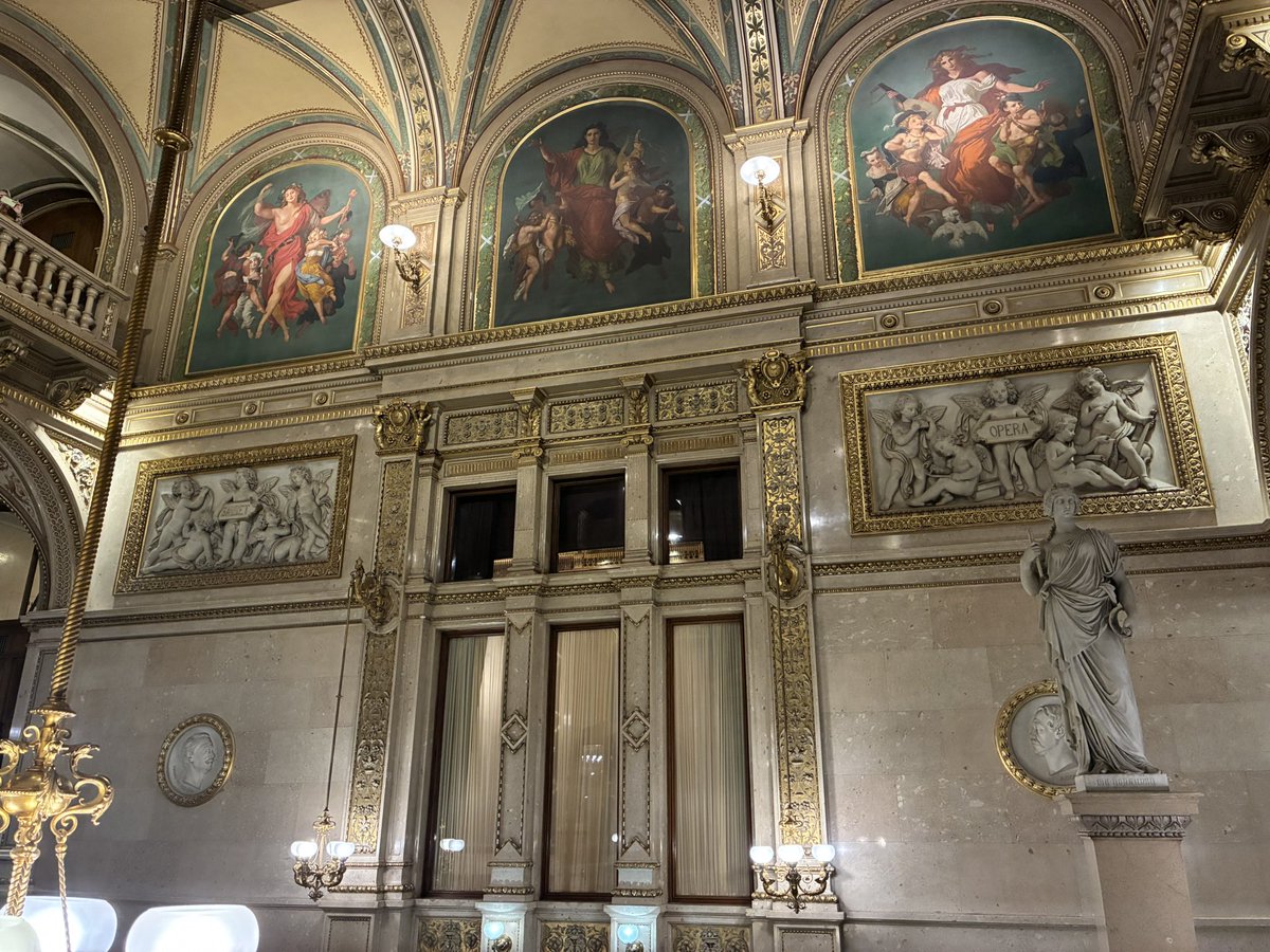 ウィーン国立歌劇場（Wiener Staatsoper）が新制作のベートーヴェン《フィデリオ》の無料ストリーミングを開始！ありがとうございます💕
FIDELIO Beethoven – Vienna State Opera youtu.be/tIwhxs7hqwg?si… <a href="/YouTube/">YouTube</a>より