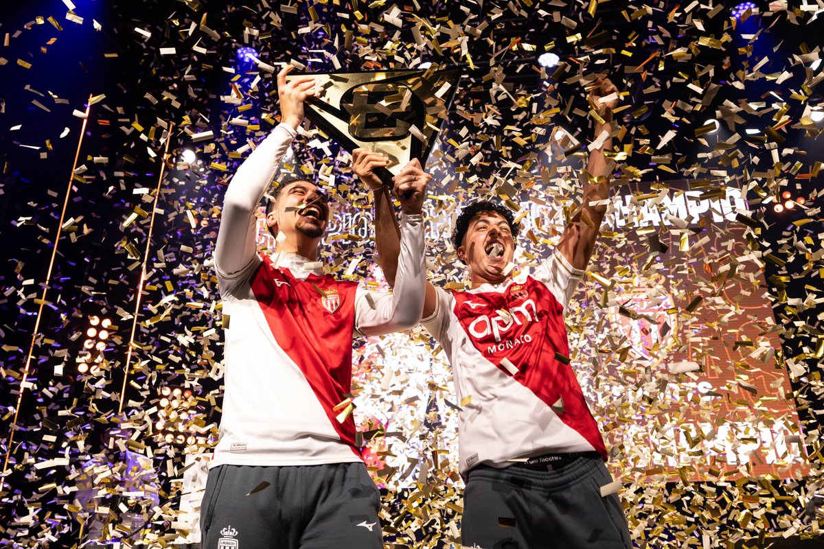 RmaitiKarim's tweet photo. CHAMPIONS OF FRANCE @_eLigue1 🇫🇷🏆

Victory 4-1 vs Troyes in the Final ✅

I waited so long for this , always arriving to final and losing, i’m so so happy i can’t explain. 

Thank you for all the support! The season is still long 🏄‍♂️🏄‍♂️🏄‍♂️🏄‍♂️

Al hamdouli الله 🤲🏼🤲🏼 https://t.co/JoYpinWSzN